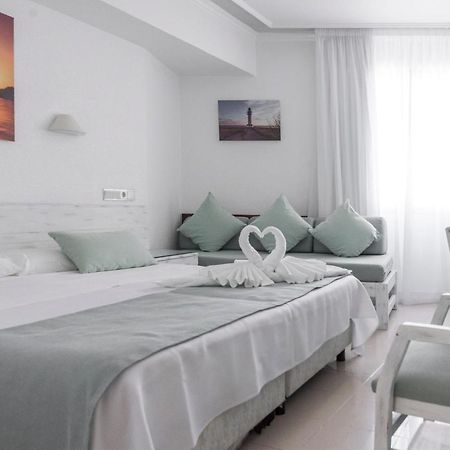 Hostal Bellavista Formentera La Savina  Exterior foto